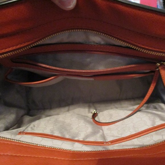 MICHAEL KORS SELMA LARGE Seinna SAFFIANO LEATHER S - Picture 6 of 8